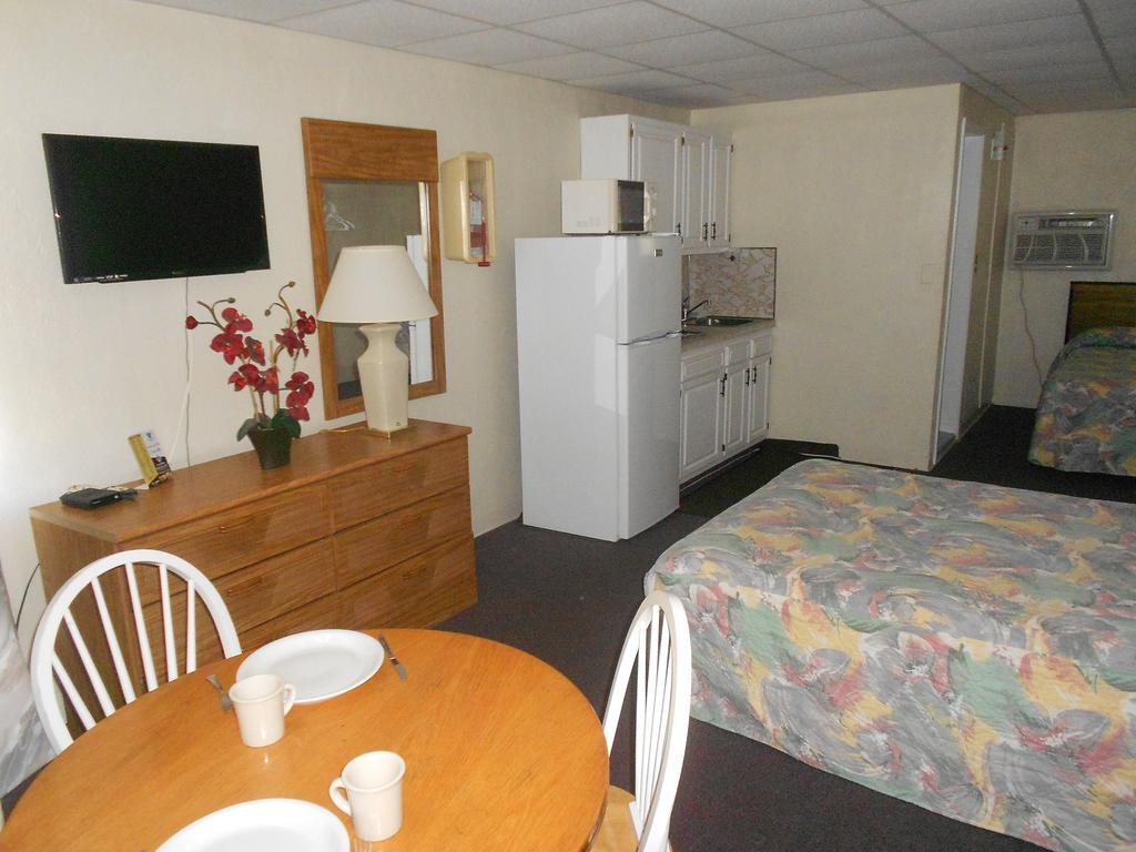 וויילדווד קרסט Viking Motel חדר תמונה